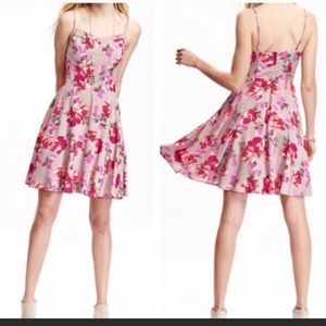 Old navy multi color flare A line dresses, sold separately, or make me an offer.